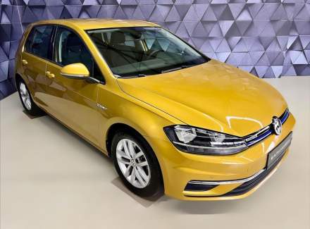 Volkswagen - Golf