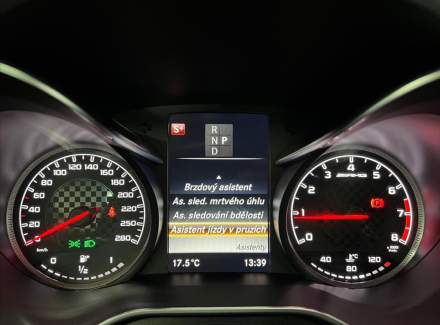 Mercedes-Benz - C-class