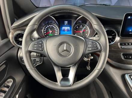 Mercedes-Benz - V-class