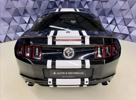 Ford - Mustang