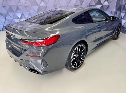 BMW - 8er