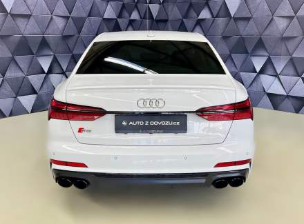 Audi - S6