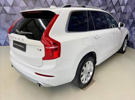 Volvo - XC90
