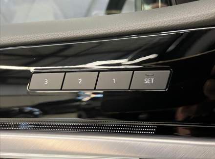 Volkswagen - Touareg