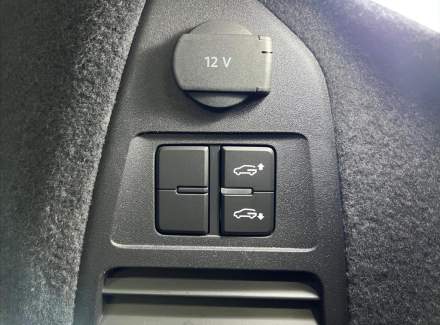 Volkswagen - Touareg