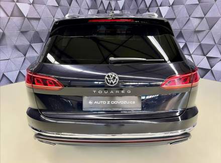 Volkswagen - Touareg