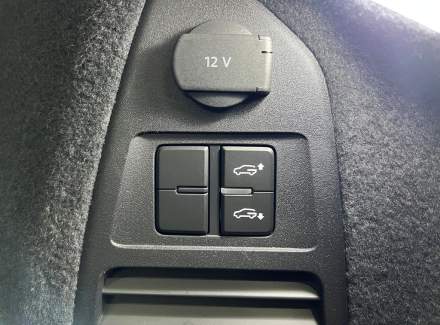 Volkswagen - Touareg