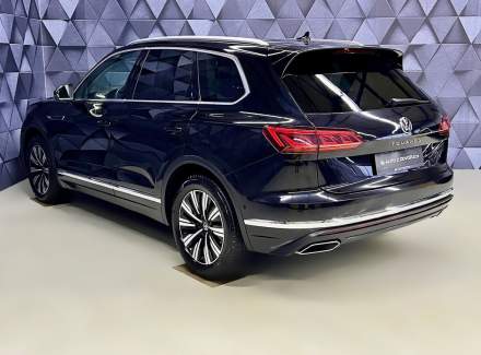 Volkswagen - Touareg