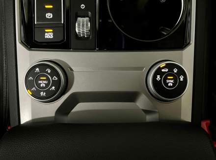 Volkswagen - Touareg