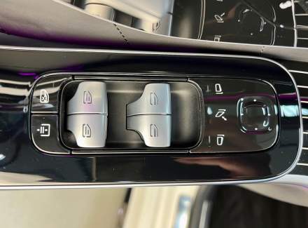 Mercedes-Benz - S-class