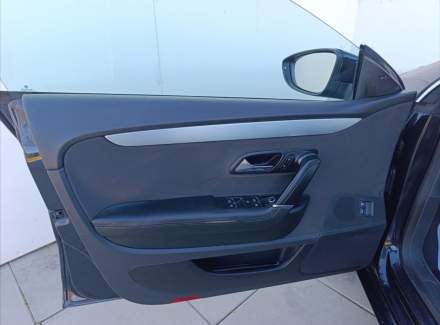 Volkswagen - Passat CC
