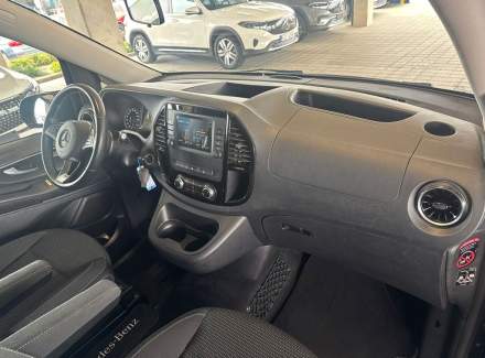 Mercedes-Benz - Vito