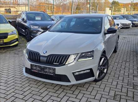 Škoda - Octavia