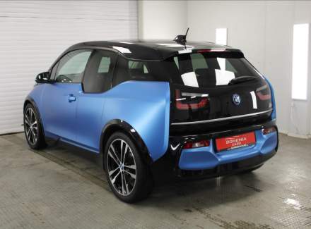 BMW - i3