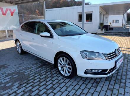 Volkswagen - Passat