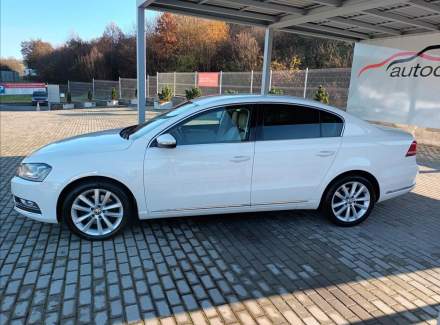 Volkswagen - Passat