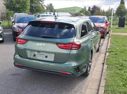 Kia - Cee'd