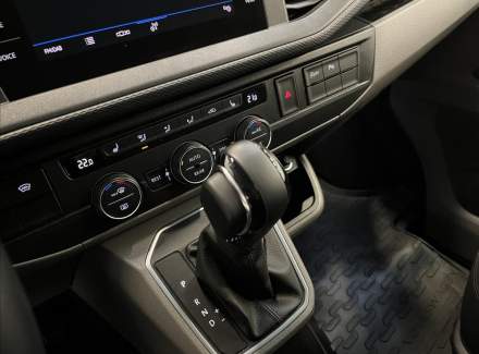 Volkswagen - Caravelle