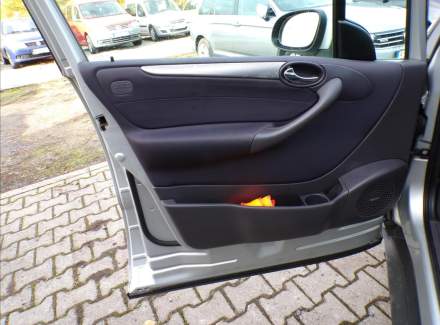 Mercedes-Benz - A-class