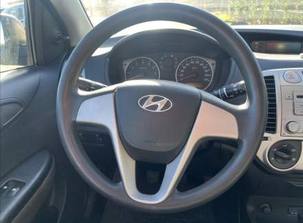 Hyundai - i20