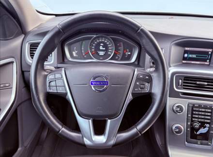 Volvo - V60