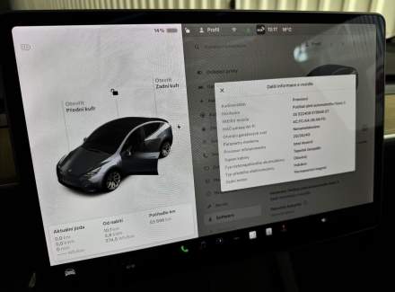 Tesla - Model Y