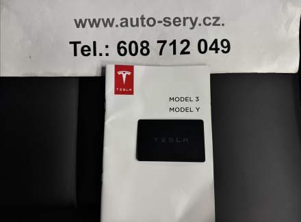 Tesla - Model Y