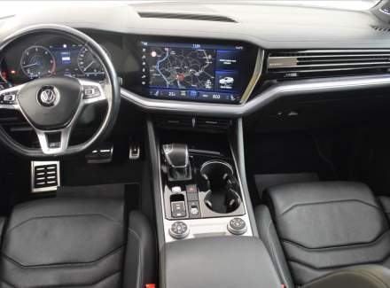 Volkswagen - Touareg