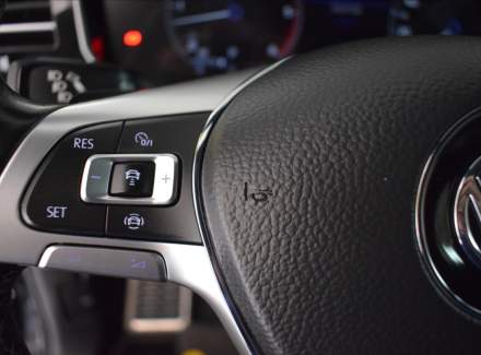 Volkswagen - Touareg