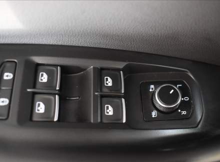 Volkswagen - Touareg