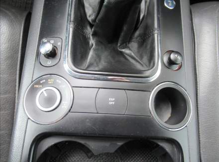 Volkswagen - Touareg