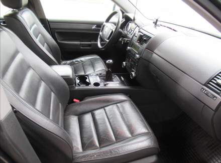 Volkswagen - Touareg