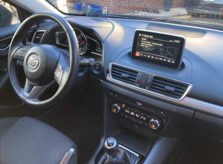 Mazda - 3