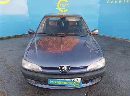 Peugeot - 306