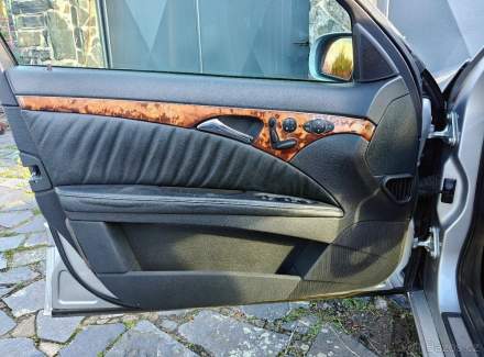 Mercedes-Benz - E-class