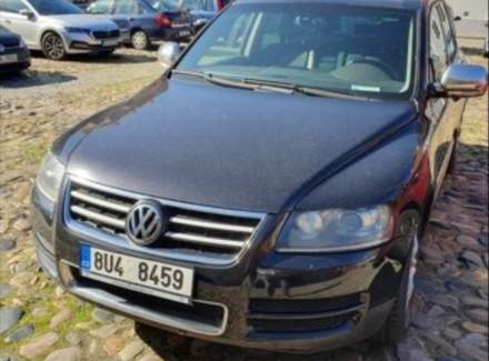 Volkswagen - Touareg