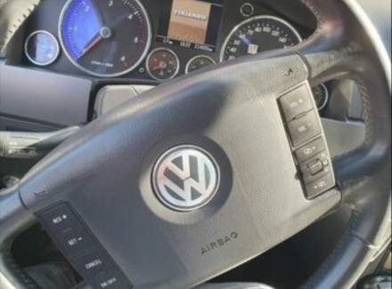 Volkswagen - Touareg