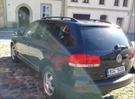 Volkswagen - Touareg