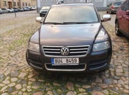 Volkswagen - Touareg