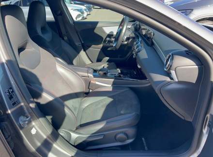 Mercedes-Benz - A-class