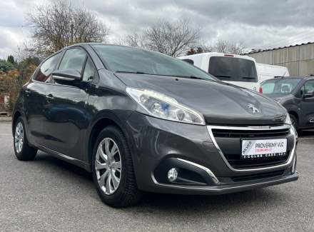 Peugeot - 208