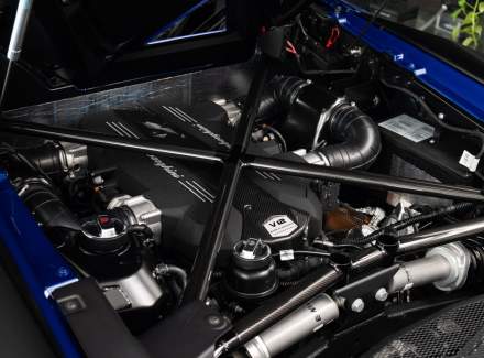 Lamborghini - Aventador