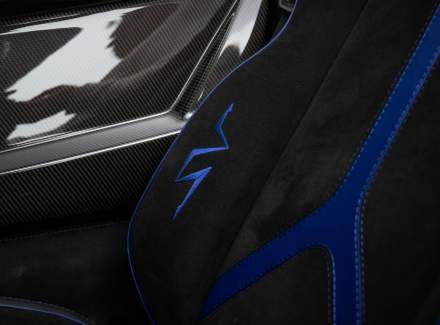 Lamborghini - Aventador