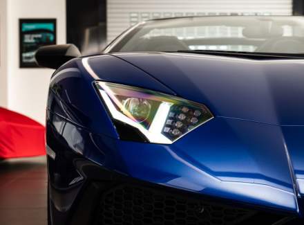 Lamborghini - Aventador