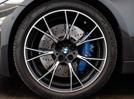 BMW - M5