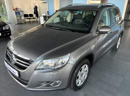 Volkswagen - Tiguan