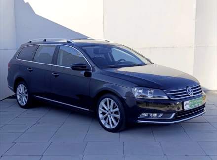 Volkswagen - Passat