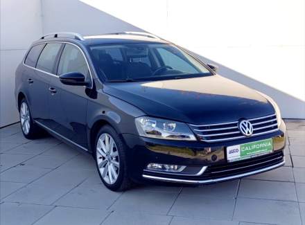 Volkswagen - Passat