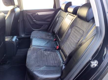 Volkswagen - Passat