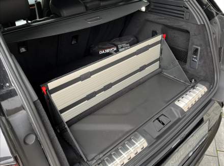 Land Rover - Range Rover Sport